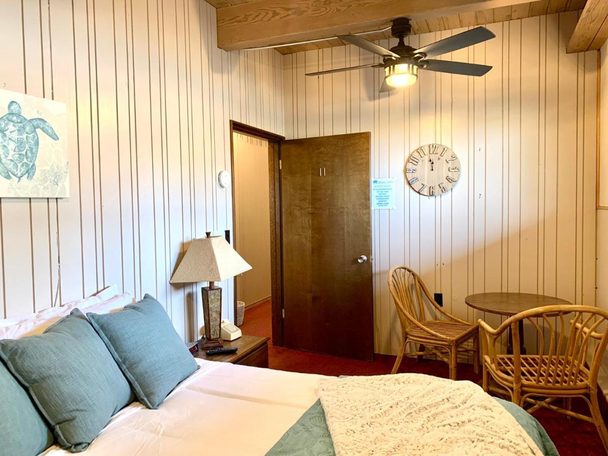 Breakers Boutique Inn Уэстпорт Экстерьер фото