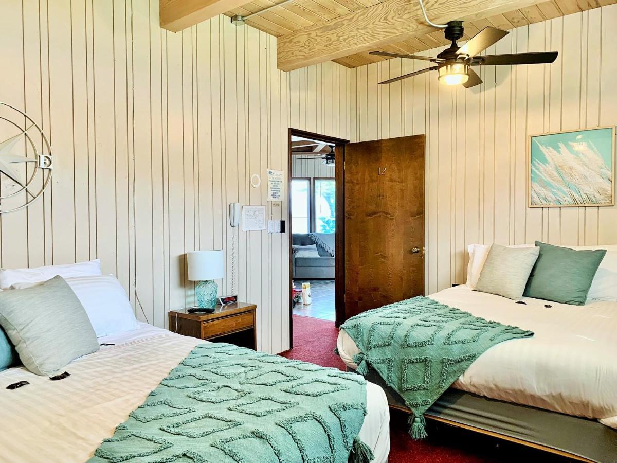Breakers Boutique Inn Уэстпорт Экстерьер фото